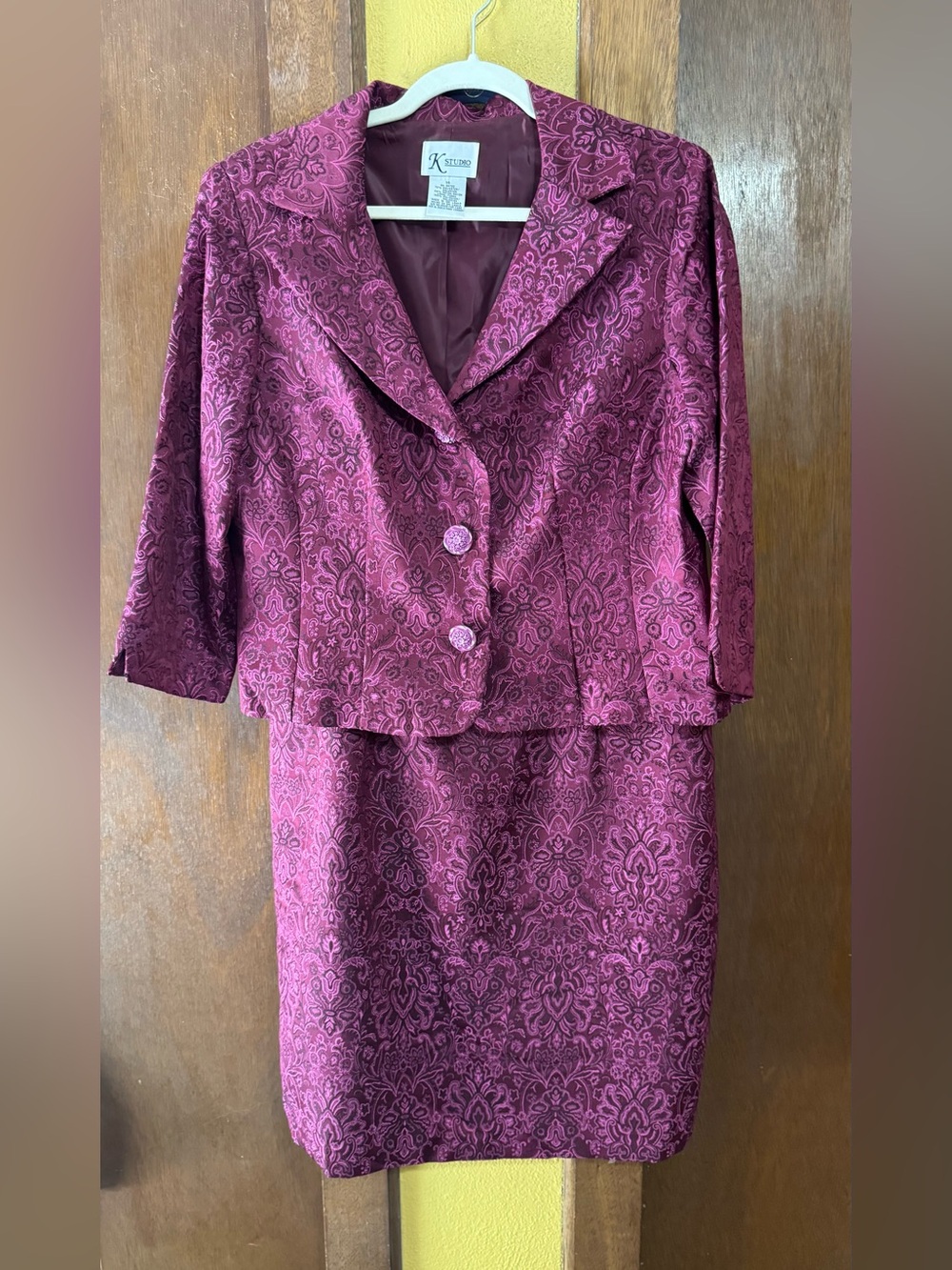 K Studio 2-Piece Dress Suit | Women’s Size 14 | Burgundy Brocade